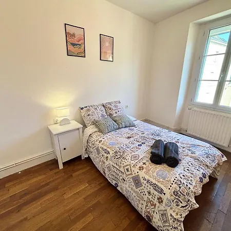 Lejlighed Grand T3 Lumineux En Centre *