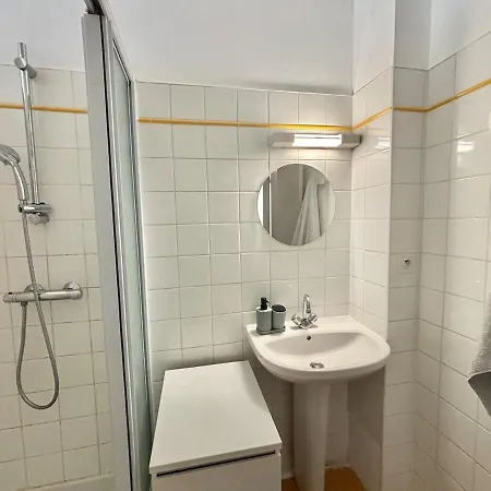 Grand T3 Lumineux En Centre *