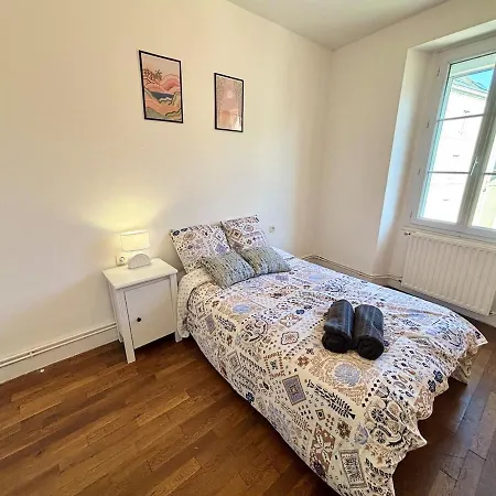 Lejlighed Grand T3 Lumineux En Centre *